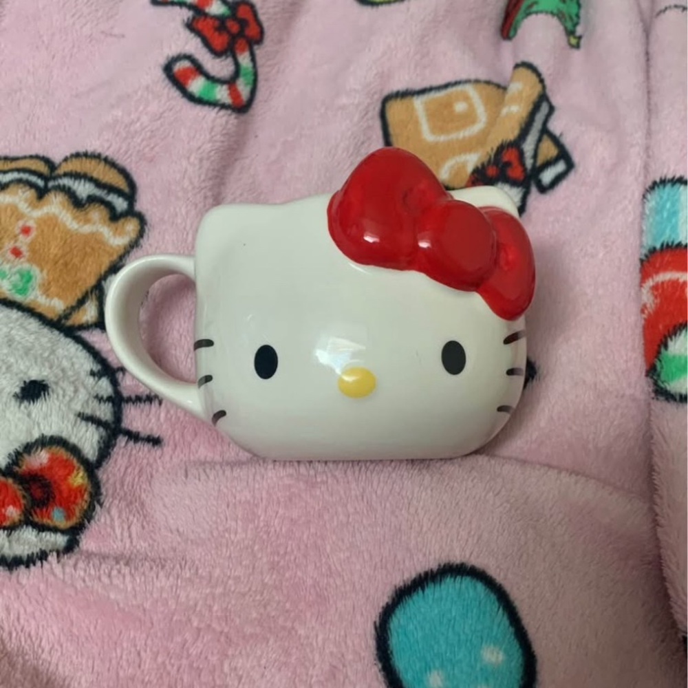 Hello Kitty Ceramic Mug